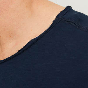 T-shirts TriBlend à motif imprimé personnalisé - Product Image 4