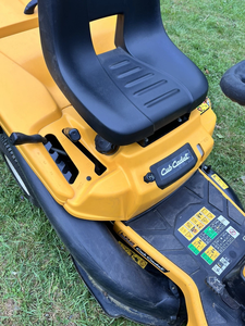 ขายเหมือนใหม่! เครื่องตัดหญ้าแบบนั่งขับ Cub Cadet XT1 LT46 LR2 ขนาด 46 นิ้ว 23 แรงม้า รุ่น Enduro Series ใช้แก๊ส  ใช้งานมาเพียง 26.7 ชั่วโมง สภาพเหมือนใหม่ - Product Image 6