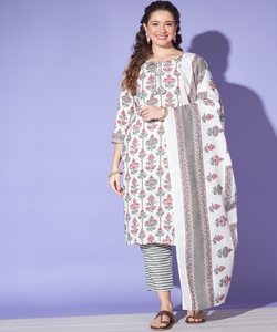 Ropa de satén de lujo con un elegante diseño de ropa bordada perfecta para damas con estilo que buscan moderno y de moda - Product Image 4