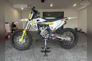 Moto de motocross Husqvarna FC 250 249 cc 1 neuve en stock à vendre - Product Image 2