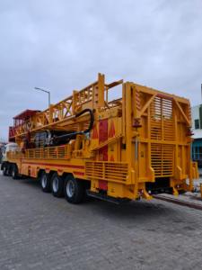 Foreuse rotative pour puits d'eau à moteur diesel à pont unique, profondeur de forage 1300-1500m, avec engrenage et remorque portable - Product Image 5