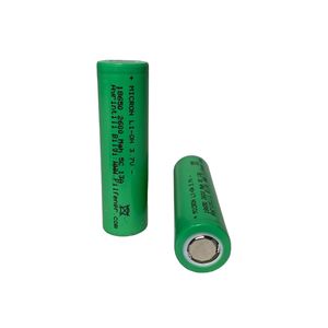18650 3.7V (Volt) 2600 MaH 5C batteria ricaricabile al litio 2 pezzi
