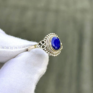 Anillo de lapislázuli Natural de estilo bohemio, Plata de Ley 925, piedras preciosas ovaladas finas, joyería minimalista Bohemia hecha a mano para mujer - Product Image 4