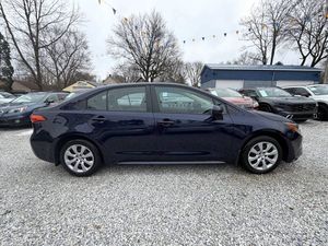 Toyota Corolla LE 2023 Usado en Venta - Product Image 6