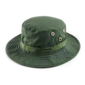 Chapeau de camouflage pour la pêche et la chasse avec protection solaire à large bord Matériau respirant léger Idéal pour l'aventure en plein air - Product Image 1