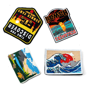 Vente en gros de patchs en tissu tissé personnalisés avec broderie de logo 3D 2D thermocollante style cousu pour les patchs de vêtements - Product Image 5