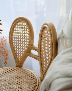 เก้าอี้ทรงสูงพับได้ทำด้วยมือสำหรับเด็กเก้าอี้รับประทานอาหารลายกระต่ายหวายธรรมชาติสำหรับโรงแรมทันสมัยทำจาก2023โดยตรงจากเวียดนาม - Product Image 2