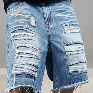 Bermuda en denim déchiré pour hommes, short personnalisé bleu clair, design vieilli, tissu de haute qualité, détails élégants sur les poches, shorts pour hommes - Product Image 3