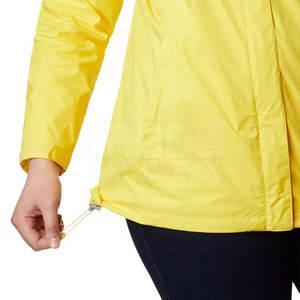 Veste de pluie imperméable en polyester de couleur unie pour femme, style unique, respirante, avec logo tricoté sur le devant, pour l'hiver, style streetwear - Product Image 6