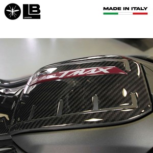 Cubierta de tanque de protección de puerta con adhesivo de resina 3D compatible con Yamaha Tmax 560 - Product Image 3