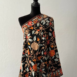 Chal de Lana Pashmina Negro, Sólido y Transpirable, con Bordado de Hilo Dorado, Diseño Clásico y Tradicional para Mujer, Ropa de Invierno - Product Image 1