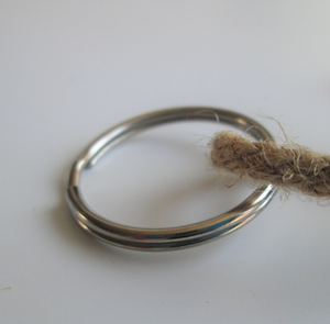 Porte-clés noeud singe poing avec manille en laiton-4.5 "de long-porte-clés en corde de marin fait main-cadeau de bijoux nautiques - Product Image 2