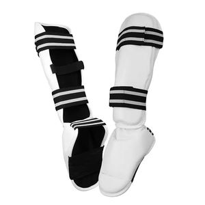 Protectores de Espinilla de Cuero Personalizados para MMA, Cierre de Velcro Ligero, Hechos en Pakistán, Protección Deportiva para Adultos - Product Image 5