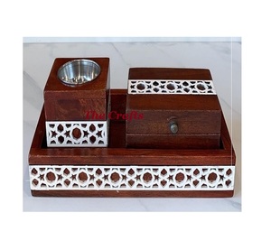 Quemador Bakhoor de diseño fantástico en madera, quemador de incienso de Color marrón y blanco, Mubkhara para uso en bodas - Product Image 1
