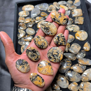 อะซูไรต์ชัตต์ต์ไคต์คุณภาพสูง เกรด AAA หินธรรมชาติทรงหลังเบี้ย ขายส่งจำนวนมาก สำหรับทำเครื่องประดับ - Product Image 1