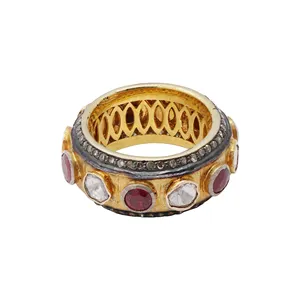 Schöner natürlicher Rubin und Polki Diamant handgemachter Ehering Ring Sterling Silber & 14 Karat Gelbgold Ring