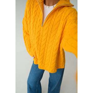 Pull tressé jaune beurre - Product Image 3