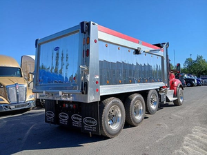 Camion benne lourd d'occasion T880 rouge 2010, transmission automatique, moteur diesel Euro 6, transmission 8x4, conduite à gauche, boîte de vitesses FAST, essieu arrière - Product Image 6