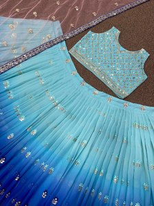 Vêtements de mariée FUAX GEORGETTE LOURD BRODÉ 5MM SEQUENCE WORK LEHENGAS WORK DUPATTA Silk Sari Casual Dress Numéro de modèle Fantaisie - Product Image 6