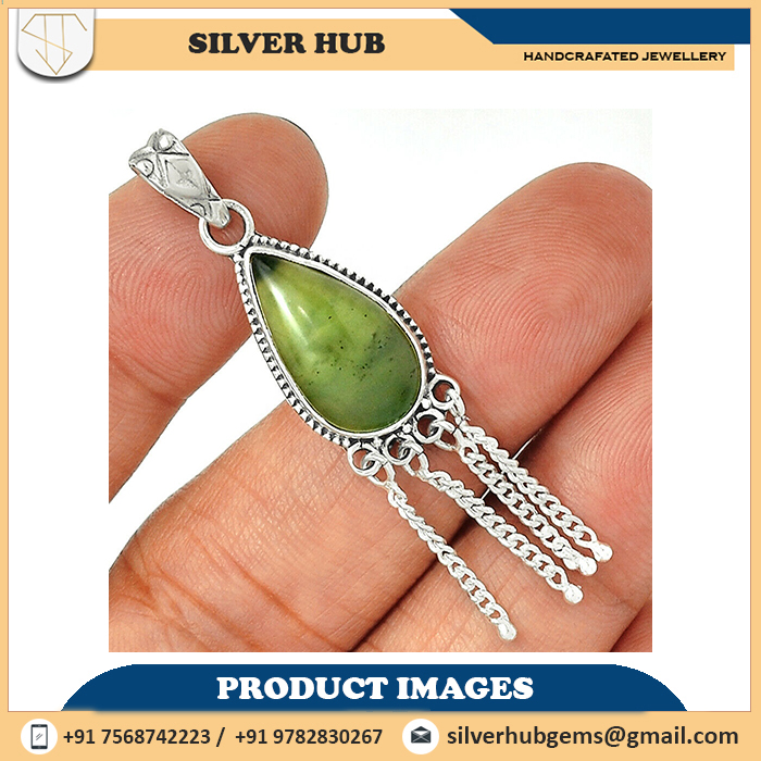 nephrite jade pendant