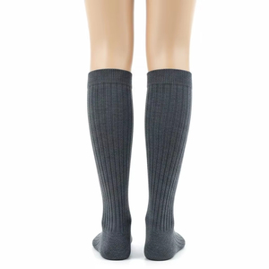 Calcetines ecológicos para mujer, mezcla de algodón suave, transpirables, elásticos, cómodos, ropa informal, patrón sólido, uso diario sostenible - Product Image 5