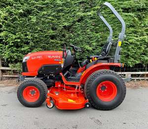 รถแทรกเตอร์ Kubota ราคาไม่แพงเหมาะสำหรับการทำฟาร์มการจัดสวนและงานหนักงานกลางแจ้ง - Product Image 3