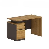 Postes de travail ouverts modulaires personnalisés peu encombrants Mobilier de bureau Ensembles de table Cloison de bureau extensible Bureaux du personnel