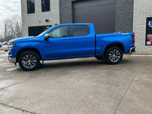 CHEVROLET SILVERADO 1500 2026 D'OCCASION EN EXCELLENT ÉTAT - Product Image 2