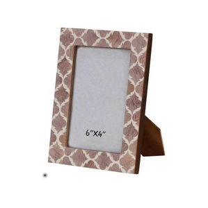 Cadre photo en os avec laiton donnant un aspect décent de bonne qualité Cadre photo commémoratif décoratif en incrustation d'os personnalisé - Product Image 6