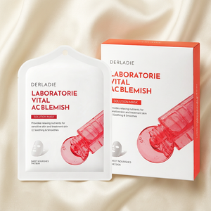 Masque en tissu intensif Derladie de qualité coréenne pour l'acné et les pores, contrôle du sébum, tous types de peau - Product Image 1