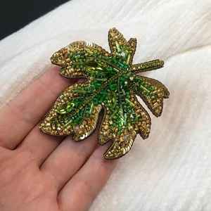 Broches de cuentas de diseñador hechos a mano-Accesorios de alta calidad Diseño único. Forma de color personalizable, estilos modernos/tradicionales. - Product Image 2