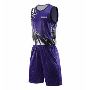 Uniforme de basket-ball confortable de haute qualité Meilleur tissu doux avec ensembles respirants avec logo personnalisé - Product Image 3