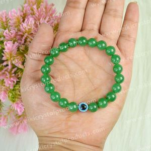 สร้อยข้อมือลูกปัดอะเวนเจอรีนสีเขียวธรรมชาติขนาด 8 มม. รูปทรงกลม สำหรับเสริมโชคดี ความมั่งคั่ง การปกป้อง และพลังบวกเรกิ - Product Image 2