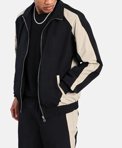 Conjunto personalizado de Sudadera con capucha y pantalón de nailon 100% para hombre, ropa de calle con logotipo personalizado, chándal cómodo de nailon para hombre - Product Image 3