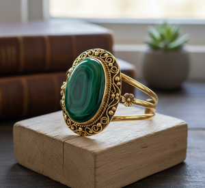 อัญมณี Rudra ทำด้วยมือธรรมชาติมาลาไคท์ Cabochon ลูกปัดกำไลข้อมือเงินทิเบตโรสโกลด์ชุบโบฮีเมียนของผู้ชายที่สาม - Product Image 3