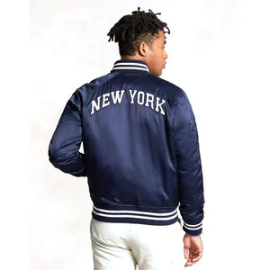 Veste en tissu lisse en toile, tendance streetwear, veste d'hiver avec finition satinée brillante, 100% soie, design haut de gamme - Product Image 2