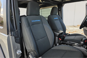 PRÊT À CONDUIRE - VÉHICULE D'OCCASION À VOLANT À GAUCHE |   Conduite à droite |   13000 MILES 2021 JEEP WRANGLER SPORT S ISLANDER EDITION - Product Image 5