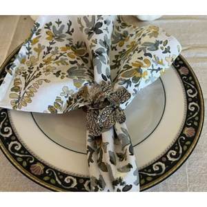 Créations d'anneaux de serviette élégants pour ajouter une touche sophistiquée aux repas de tous les jours avec des matériaux simples et des touches artisanales chaleureuses - Product Image 4