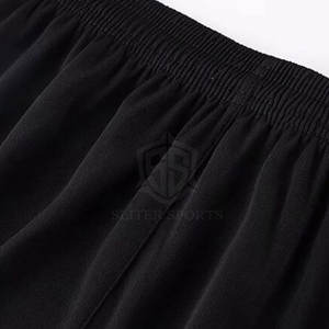 Conjunto de Ropa de Fútbol Personalizada de Alta Calidad, Uniforme de Fútbol Transpirable de Secado Rápido, Servicio OEM, Colores y Logotipo Personalizados - Product Image 6