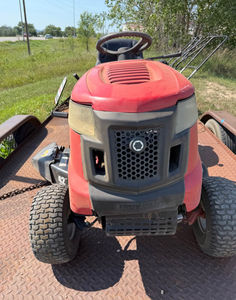 Tracteur à gazon autoporté 4x4 G261-HD-54, plateau de coupe de 42 pouces, moteur de 15 CV, boîte de vitesses, garantie de 2 ans - Product Image 1