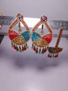 ต่างหูลูกปัดมาร์ดิกราส์ขนาดคิงส์ต่างหูลูกปัดแบบปักลายมาร์ดิกราส์3ชุดต่างหูลูกปัดทำมือจากอินเดียสำหรับผู้หญิง - Product Image 4