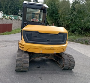 Miniexcavadora JCB 86C-1 usada de 8.5 toneladas con 3 cucharones, excavadora hidráulica compacta con cabina cerrada y brazo hidráulico en venta - Product Image 2