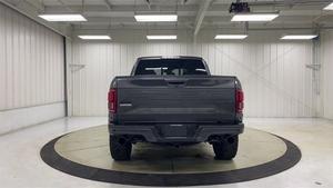 Ford F-150 SVT Raptor Super Crew 2018 / Disponible para la Venta con Bajo Kilometraje, Motor de Gasolina, Auto Usado en Excelentes Condiciones y Sin Accidentes - Product Image 3