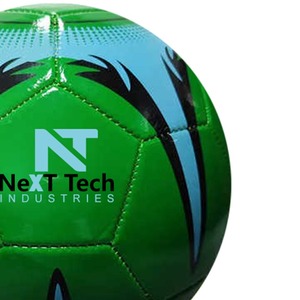 Balón de entrenamiento de fútbol Material de PU para fines de entrenamiento con diseño personalizado y logotipo personalizado de Next Tech Industries - Product Image 3