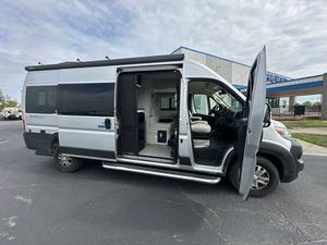 Caravane de luxe d'occasion 2025 Entegra Coach Ethos 20E pour camping-car et caravane - Product Image 2