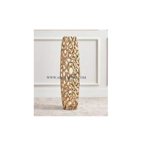 Vases à fleurs décoratifs en aluminium pour la décoration de la maison et le salon Vases à fleurs de grande taille en métal plaqué or au design unique à vendre - Product Image 1