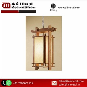 Exquisito farol de vela de madera para decoración del hogar agrega belleza al patio de la sala de estar o celebraciones festivas para Navidad - Product Image 4