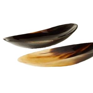 Bandeja de servicio de cuerno de búfalo natural para aperitivos y aperitivos de fiesta Bandeja de buey de búfalo personalizada para uso en la cocina con Diseño Artesanal - Product Image 4