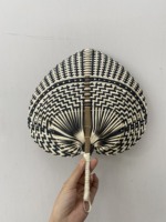Kipas Tangan Bambu Alami Buatan Vietnam dengan Desain Kustom Berwarna-warni / Kerajinan Tangan Berkualitas Tinggi Harga Terbaik untuk Ekspor