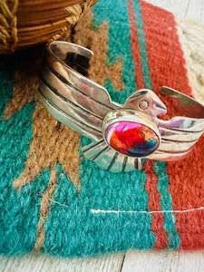 Brazalete Thunderbird de plata esterlina hecho a mano Navajo Pink Dream Mojave - Product Image 4